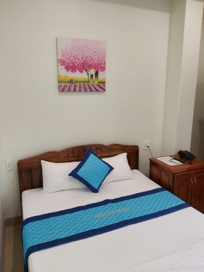 Nhat Tan Hotel Quy Nhon Exterior foto