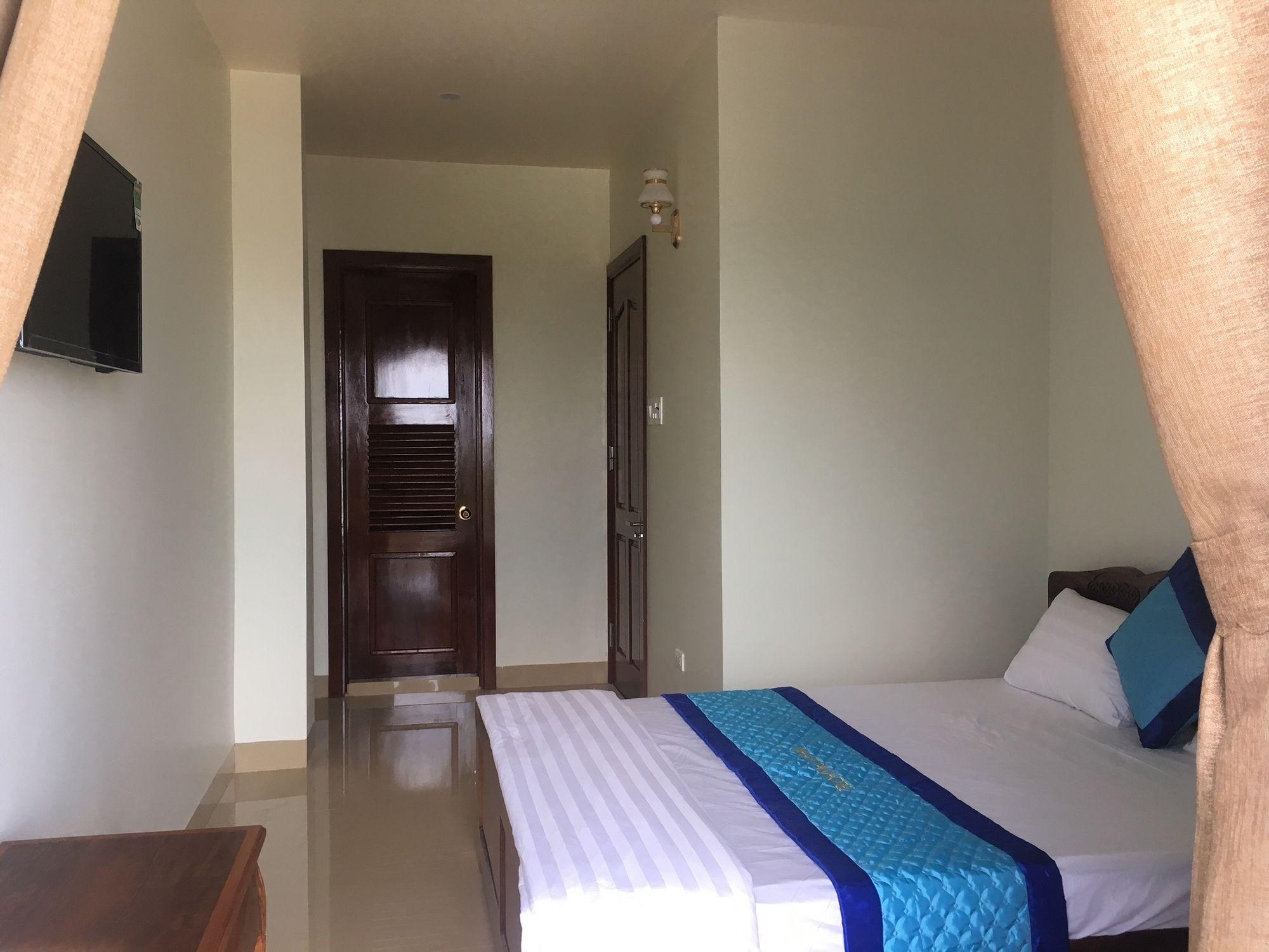 Nhat Tan Hotel Quy Nhon Exterior foto